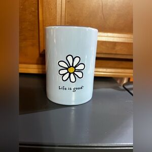 LIFE IS GOOD Dinnerware Candle Daisy Pattern Ivy Blue NWT $20